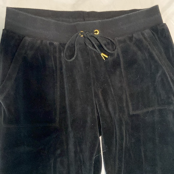 Juicy couture velour boot cut pants. Black size small. - Picture 4 of 7